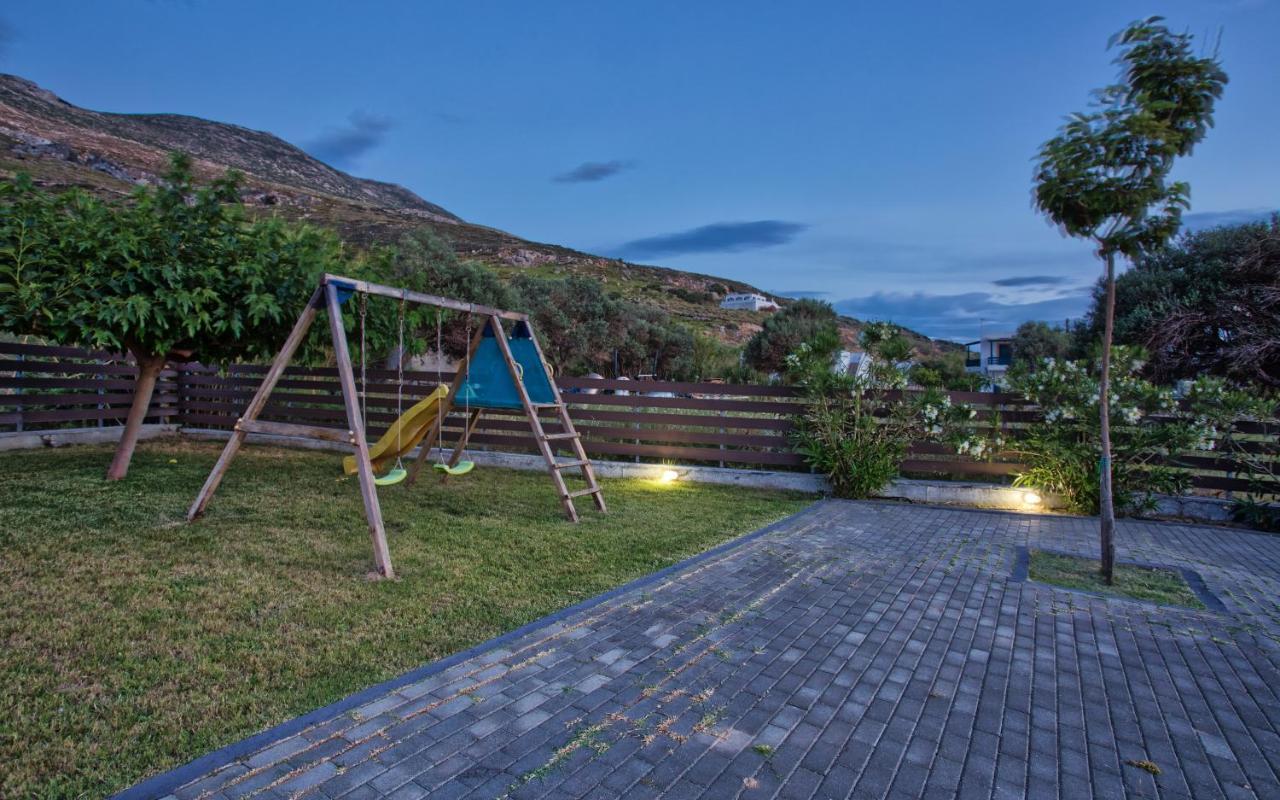 Achilli Apartments Skyros Bagian luar foto