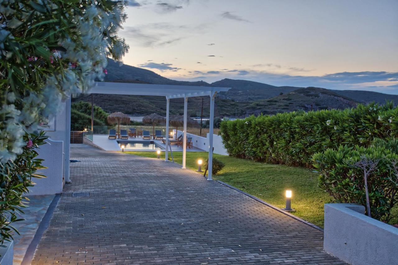 Achilli Apartments Skyros Bagian luar foto