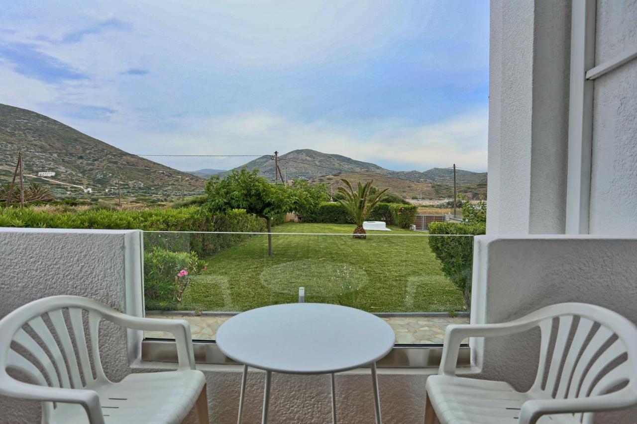 Achilli Apartments Skyros Bagian luar foto