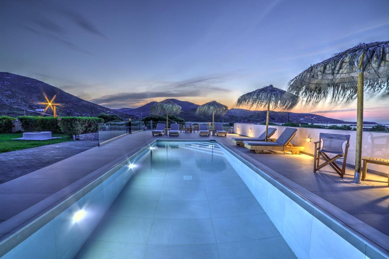 Achilli Apartments Skyros Bagian luar foto