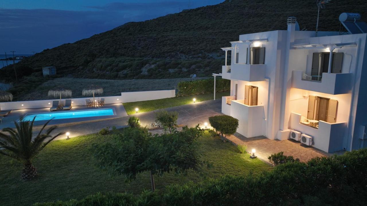 Achilli Apartments Skyros Bagian luar foto