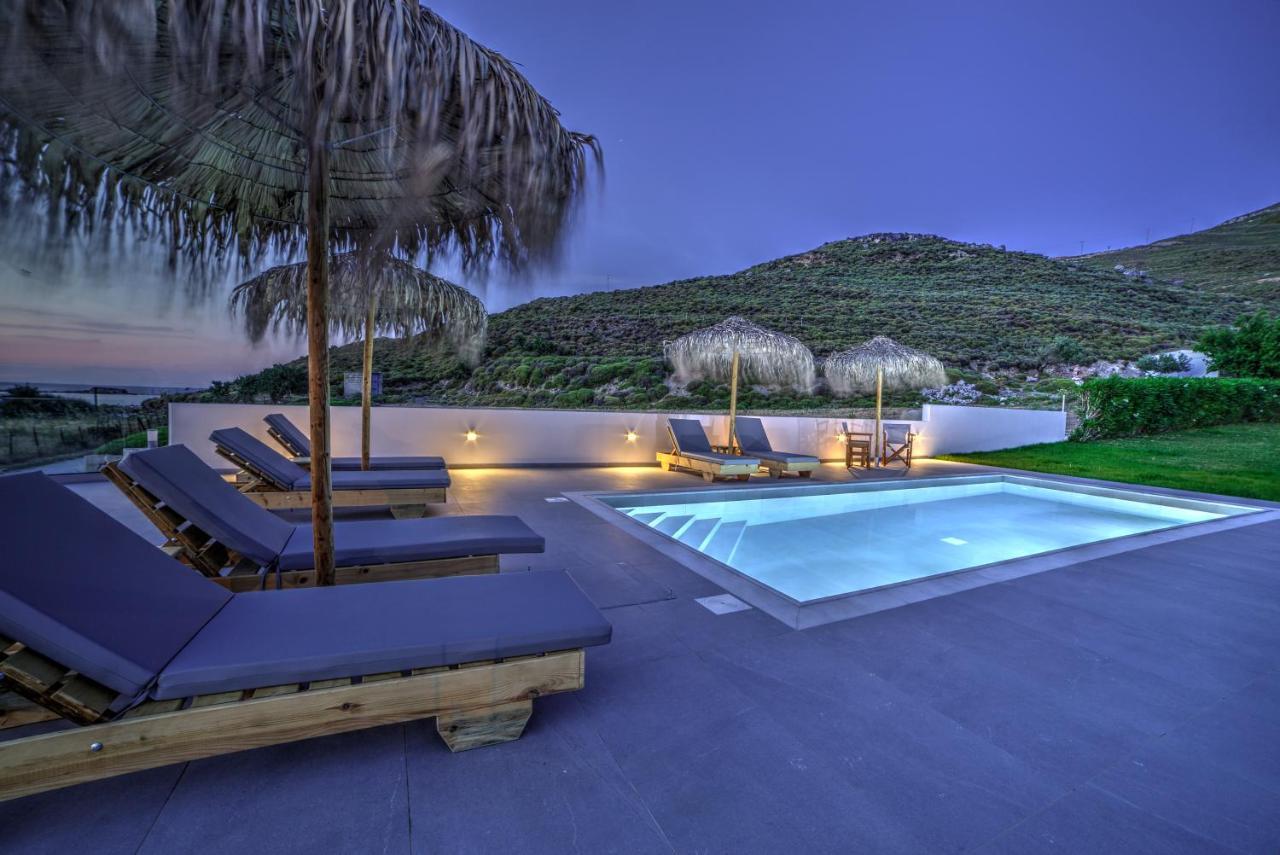 Achilli Apartments Skyros Bagian luar foto