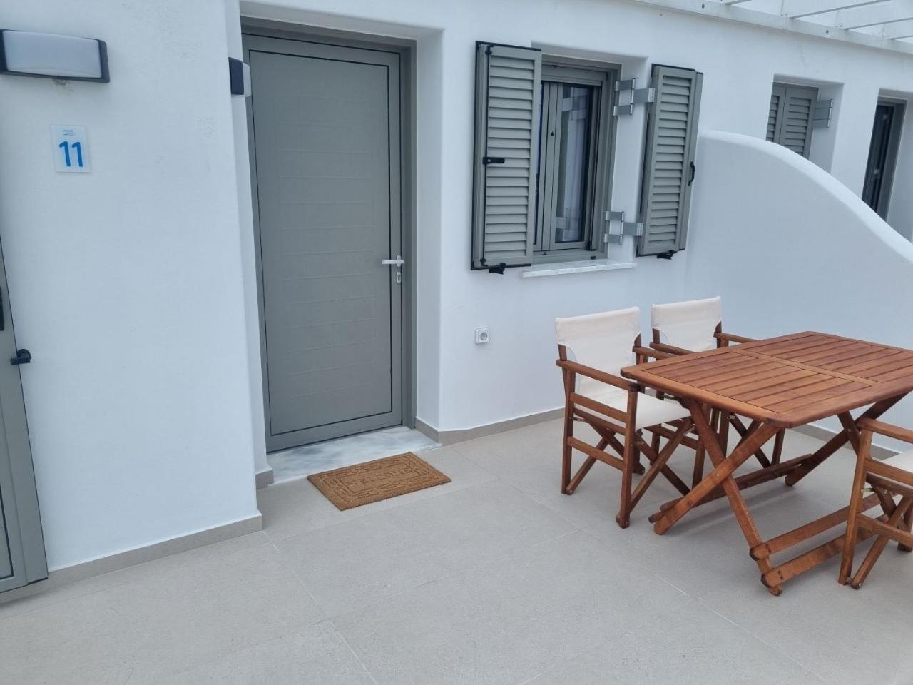 Achilli Apartments Skyros Bagian luar foto