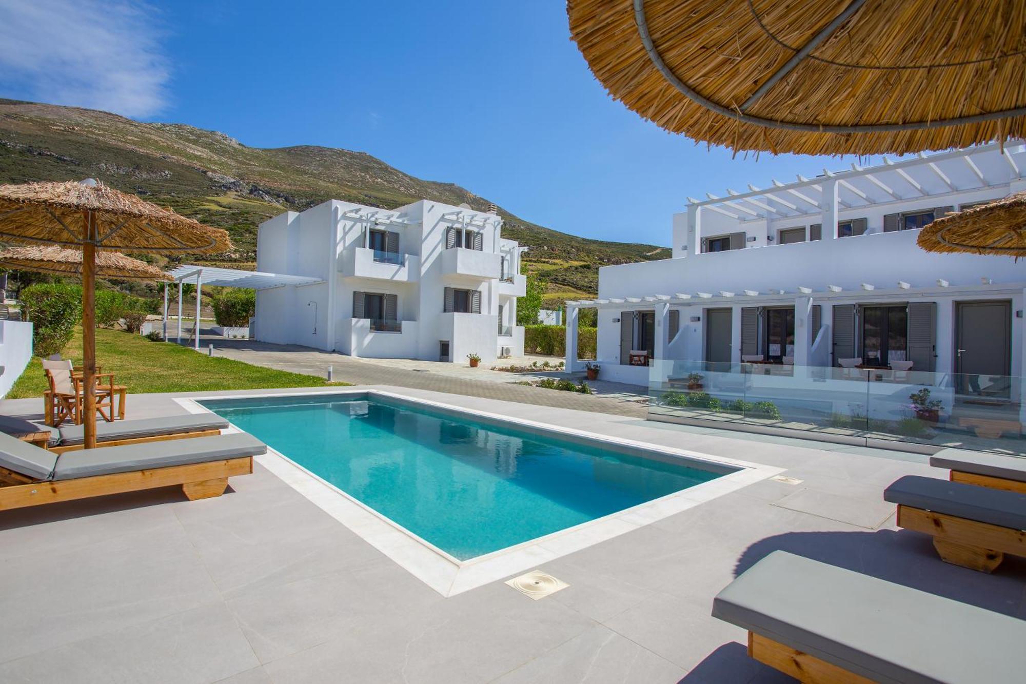 Achilli Apartments Skyros Bagian luar foto