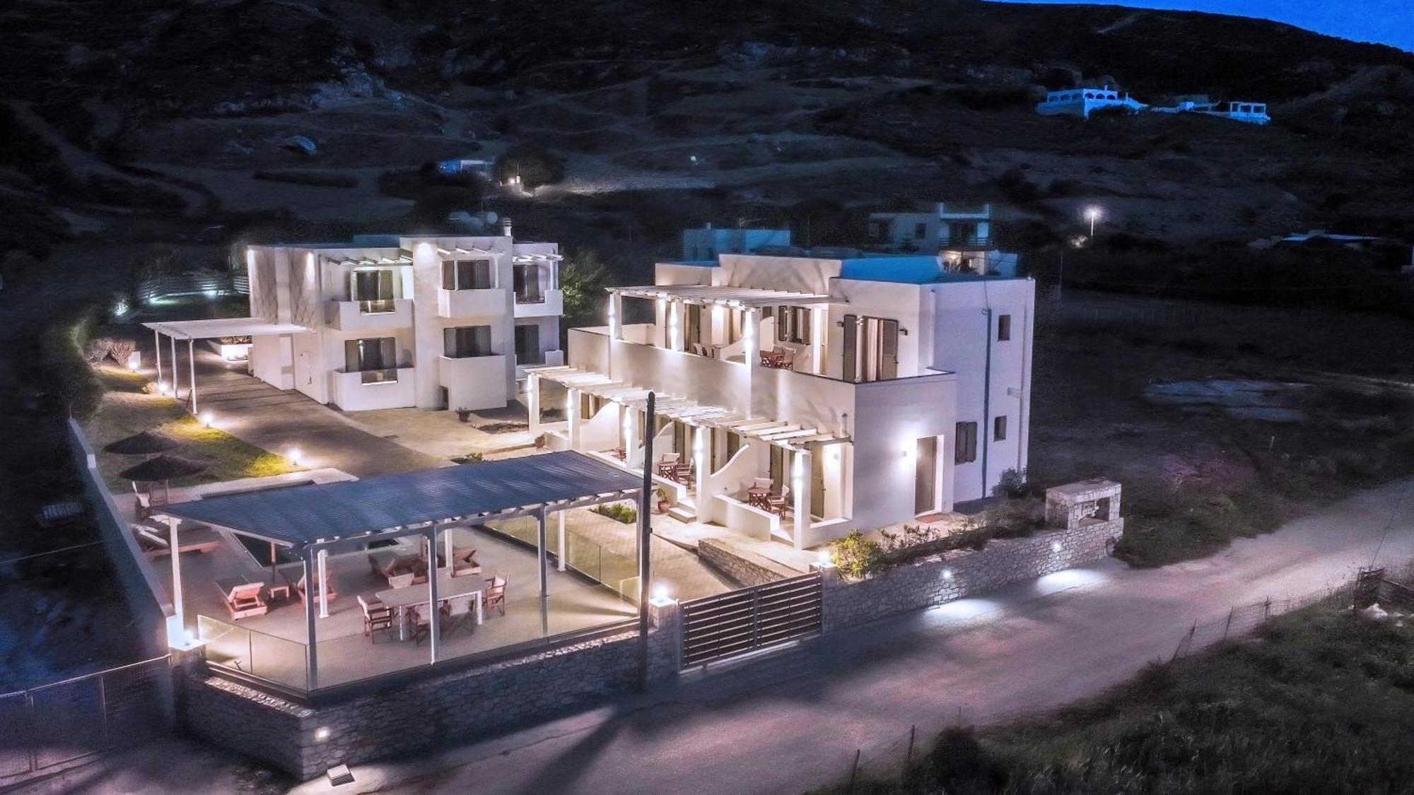Achilli Apartments Skyros Bagian luar foto